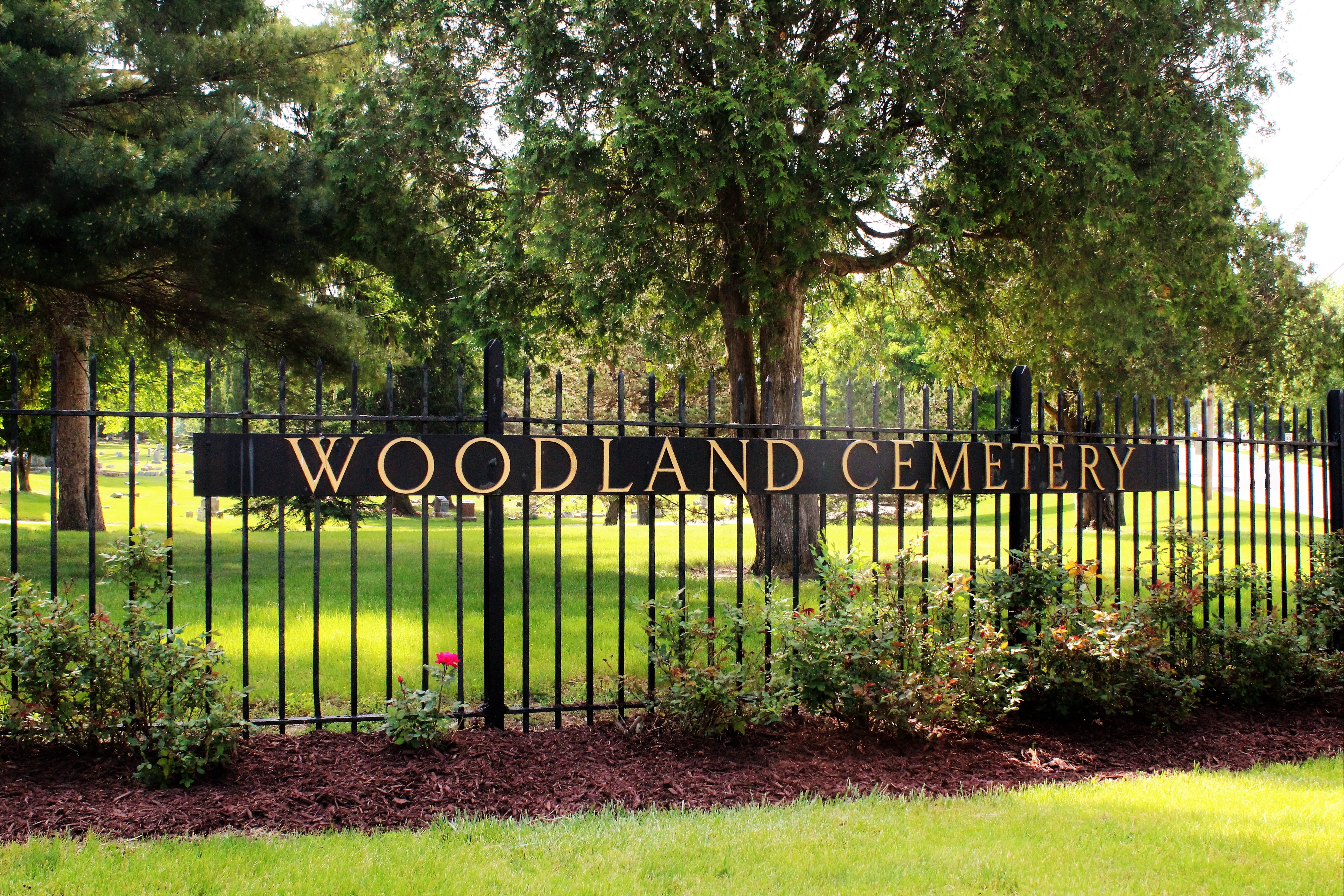 Woodland Cemetery